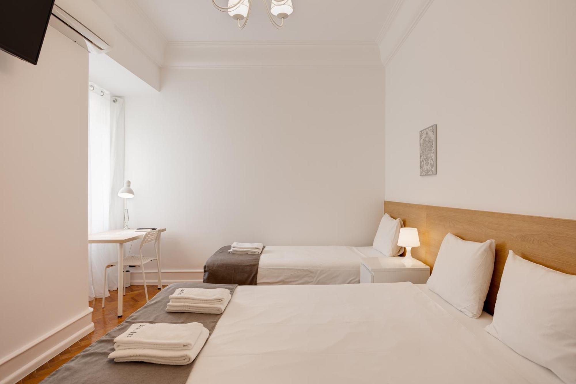 Home Out Rooms & Apartments リスボン エクステリア 写真