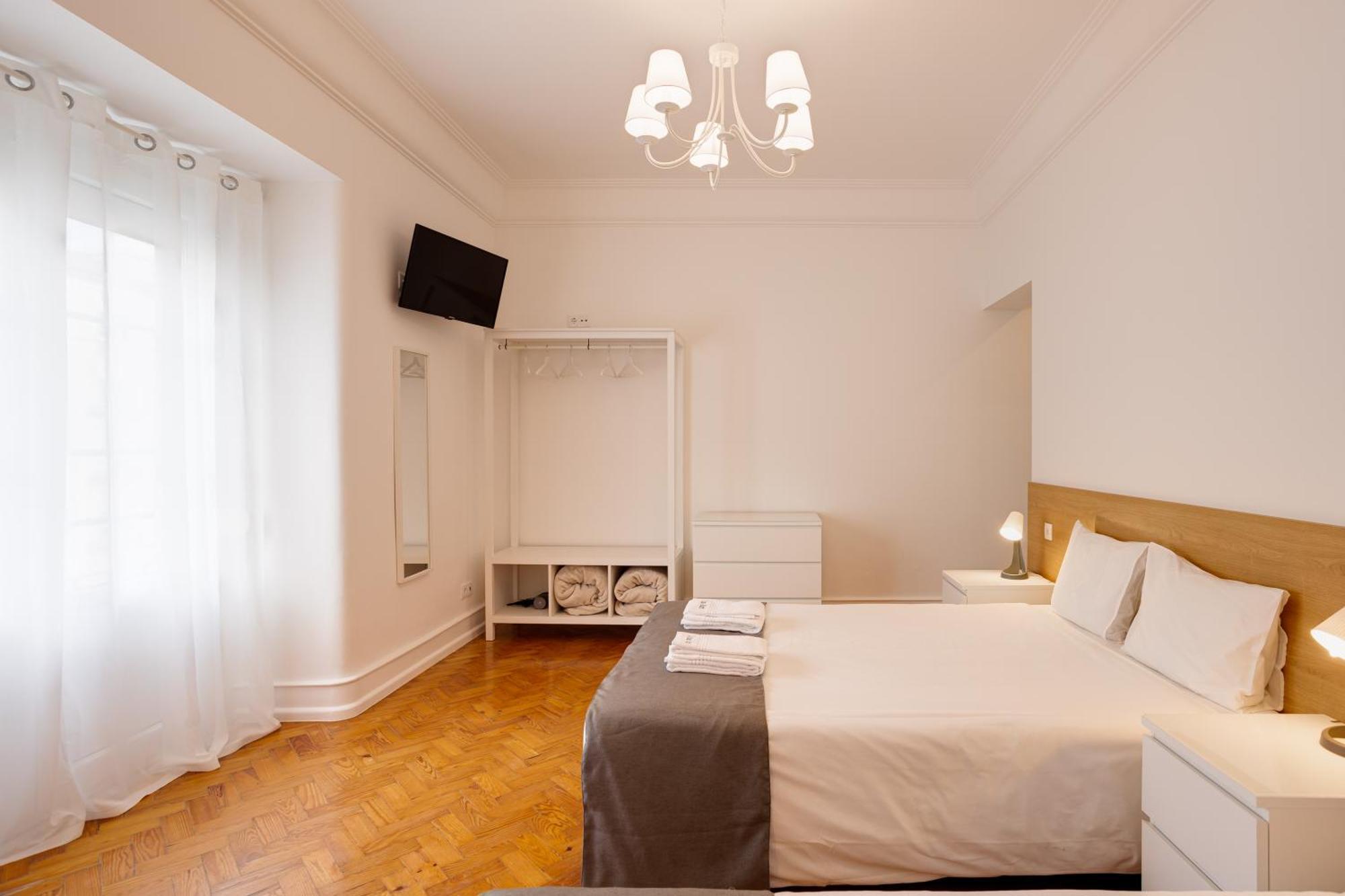 Home Out Rooms & Apartments リスボン エクステリア 写真