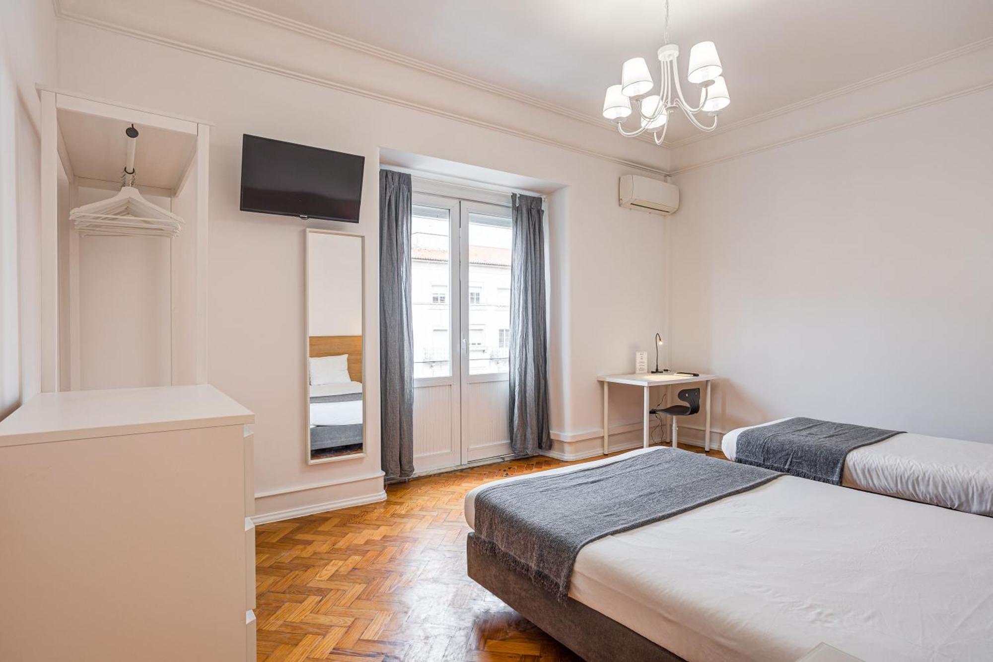 Home Out Rooms & Apartments リスボン エクステリア 写真